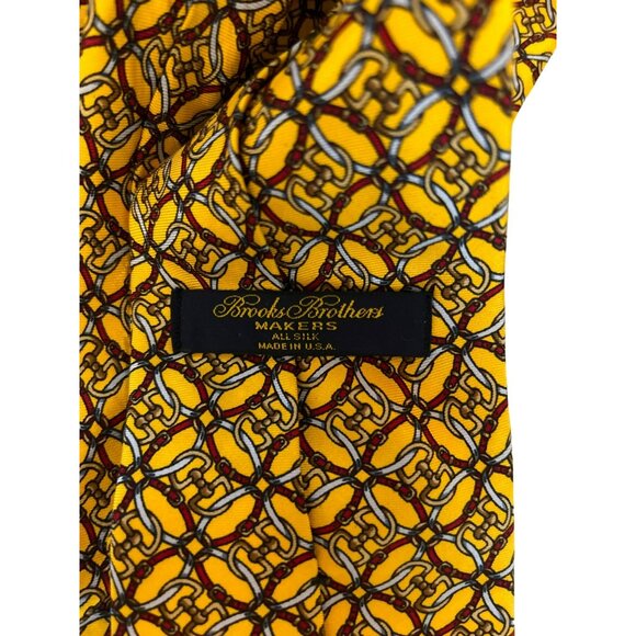 Vintage Brooks Brothers All Silk Yellow & Red Chain Buckle Pattern Tie Classic - Picture 3 of 3